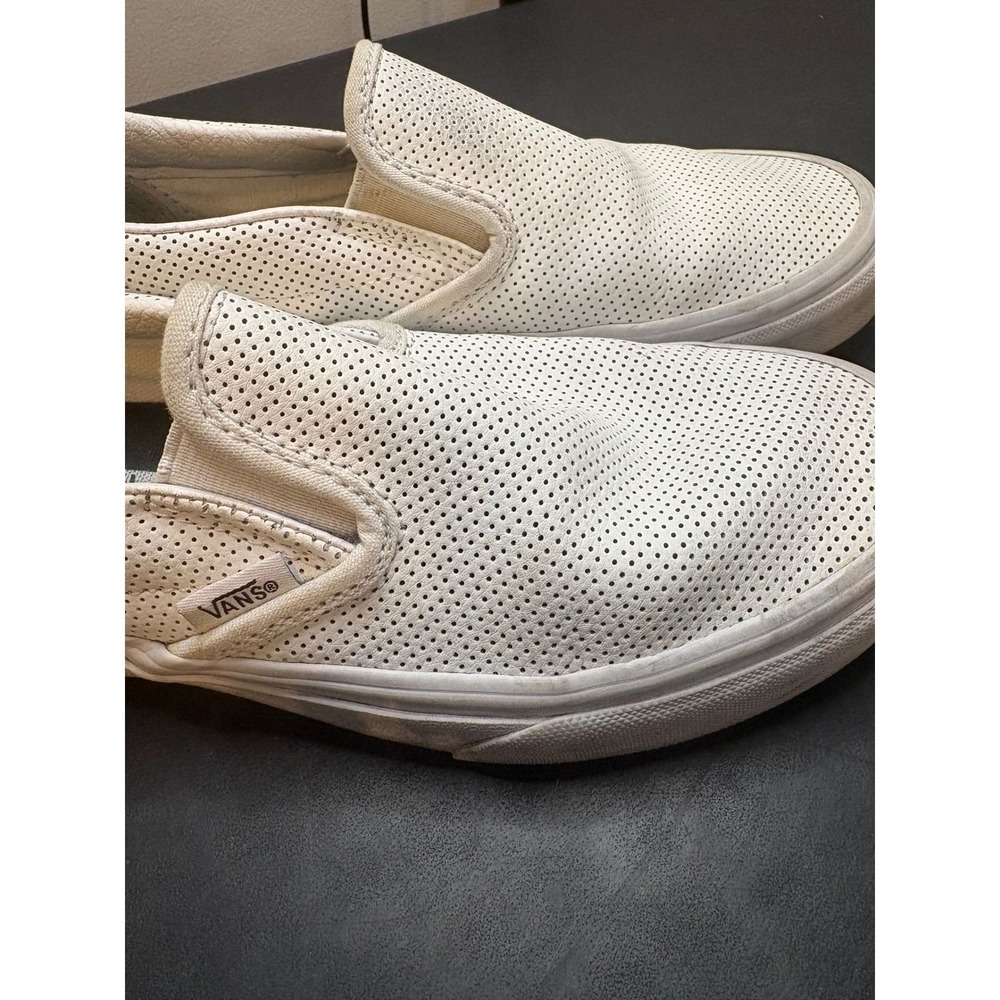 Vans Classic Slip On White Perforated Leather Shoes Mens 4.5 Womens 6.0 - Picture 2 of 5